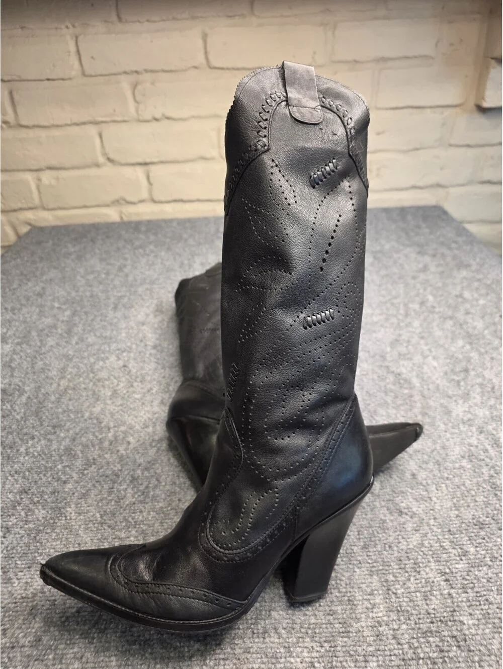 BCBG y2k black
